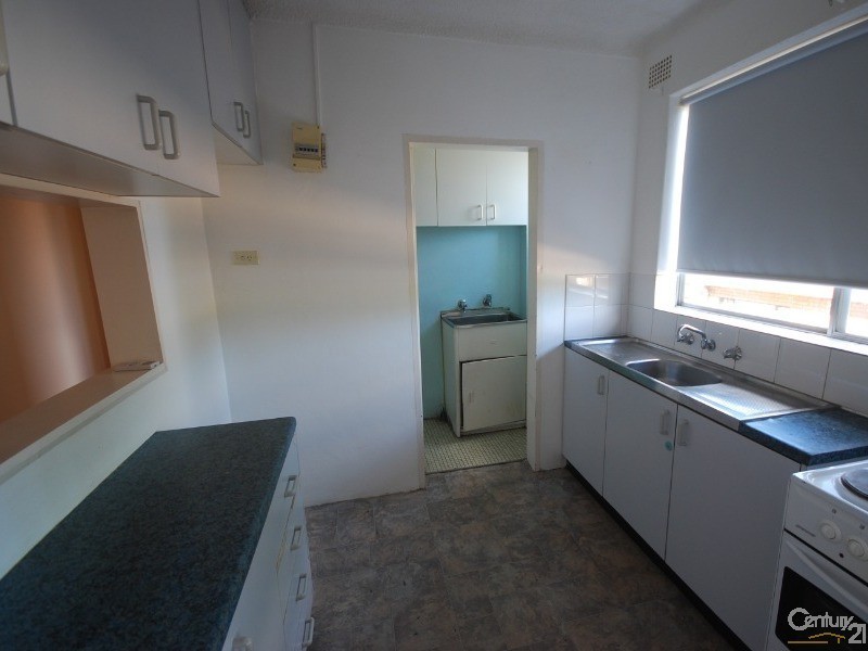 6/33 Carramar Avenue, Carramar NSW 2163