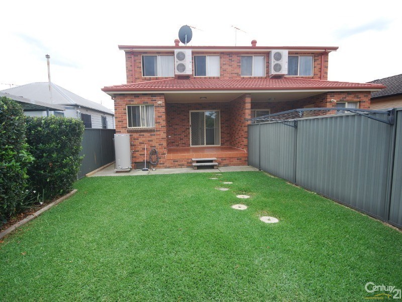 Canley Heights NSW 2166