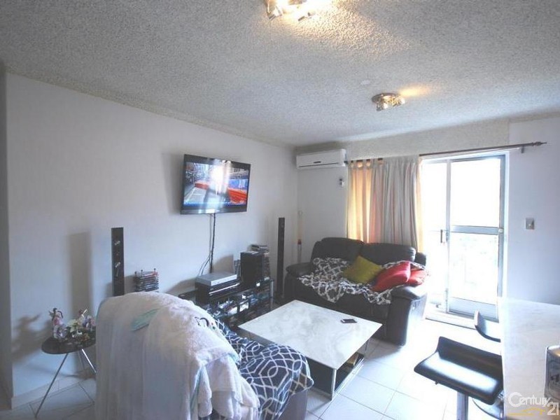 9/20 Wilga Street, Fairfield NSW 2165