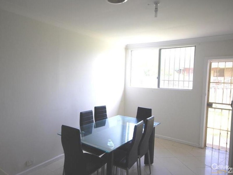 842 The Horsley Drive, Smithfield NSW 2164