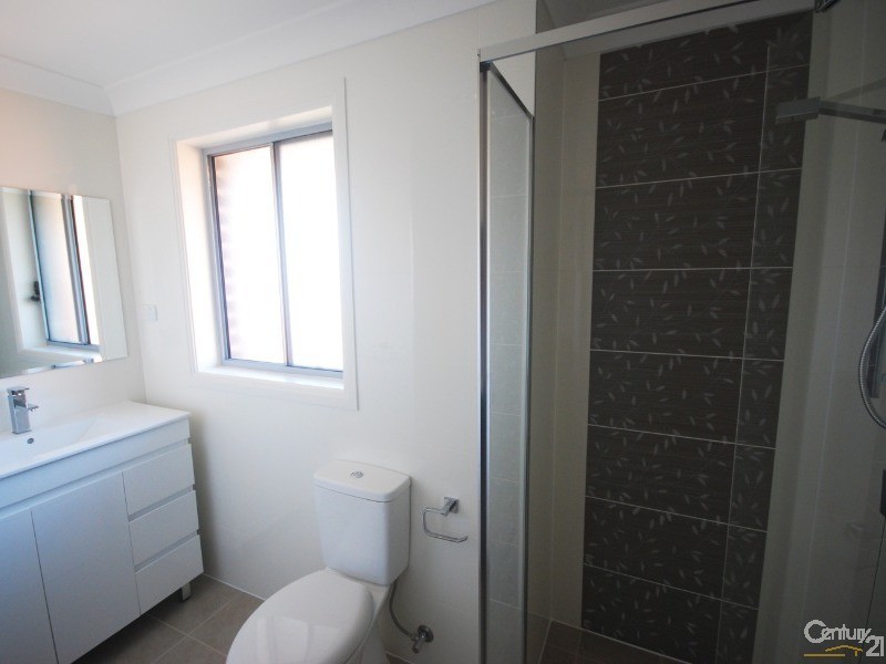 Fairfield West NSW 2165