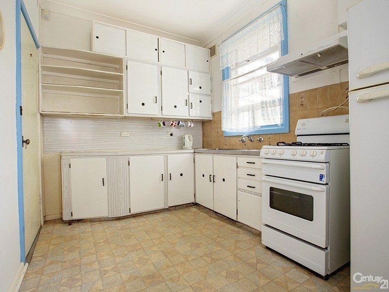 6 Belmore Street, Villawood NSW 2163