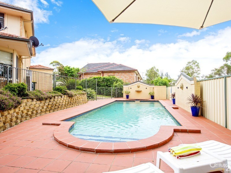 9 Kneale Close, Edensor Park NSW 2176