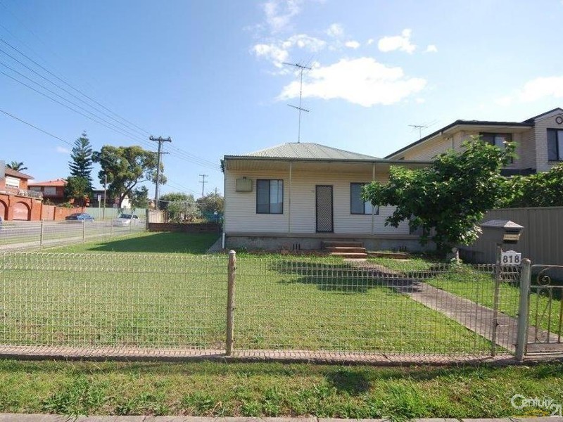 818 The Horsley Drive, Smithfield NSW 2164