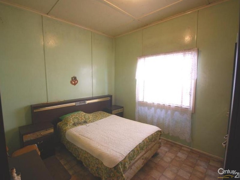 818 The Horsley Drive, Smithfield NSW 2164