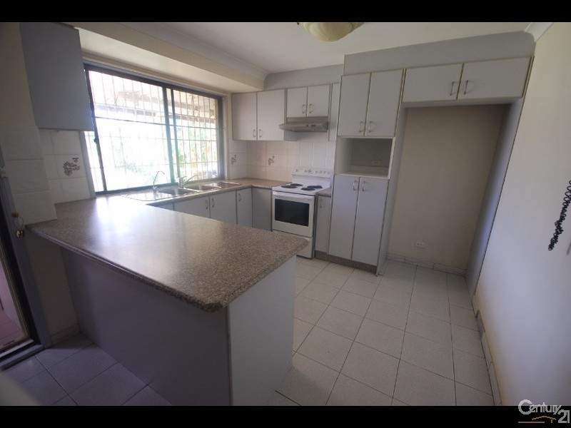 Fairfield West NSW 2165