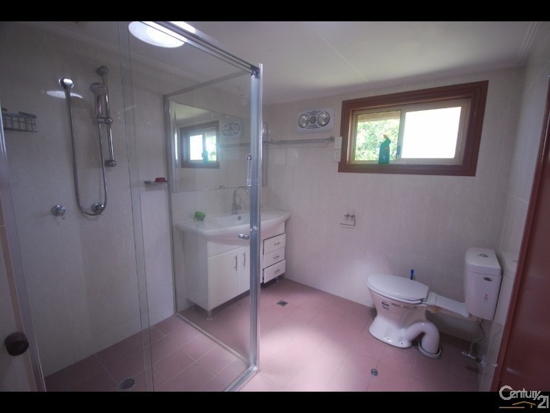 Fairfield West NSW 2165