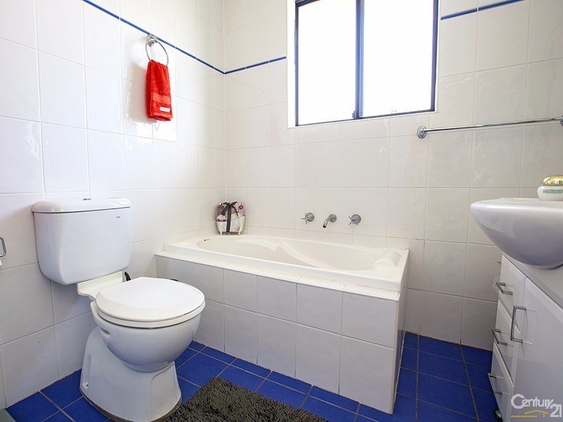 13/55-57 Harris Street, Fairfield NSW 2165