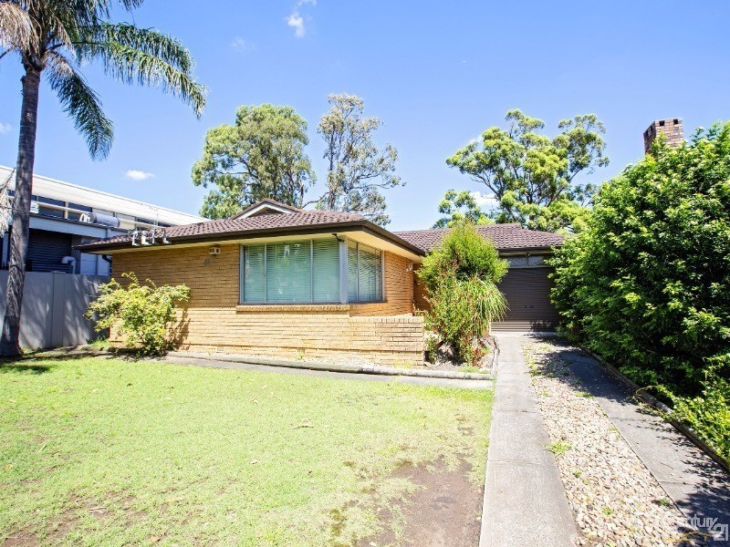 39 Peel Street, Canley Heights NSW 2166