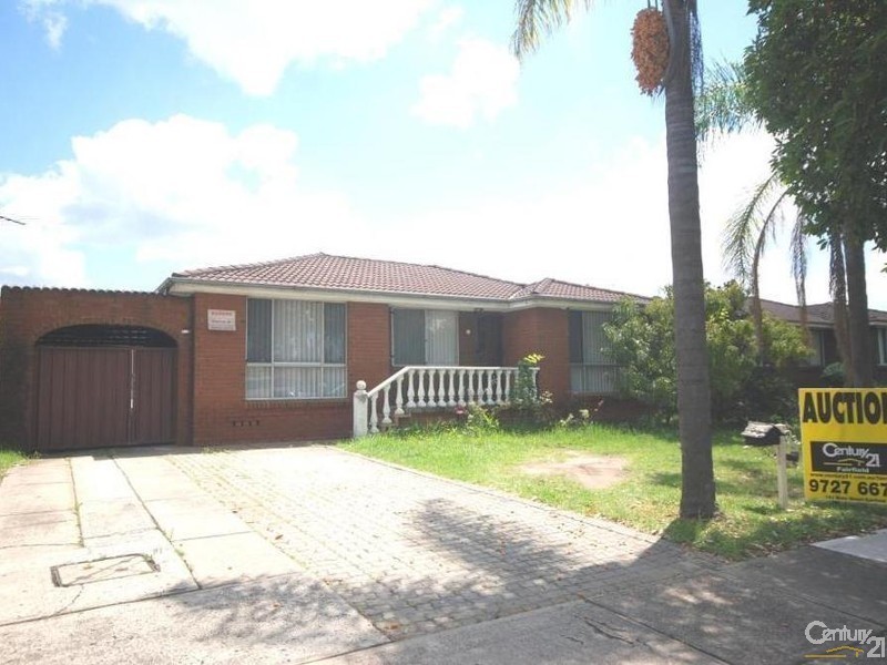 588 Smithfield Road, Greenfield Park NSW 2176