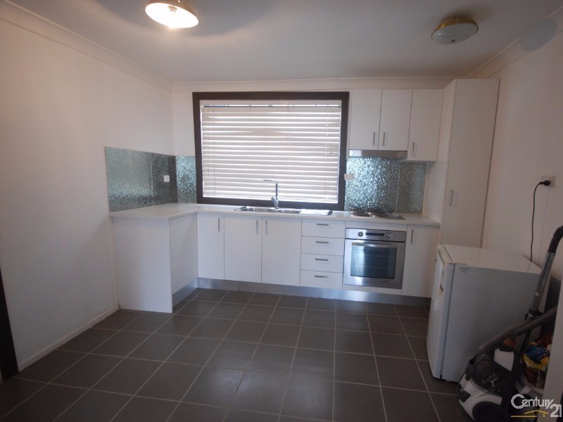 Fairfield East NSW 2165