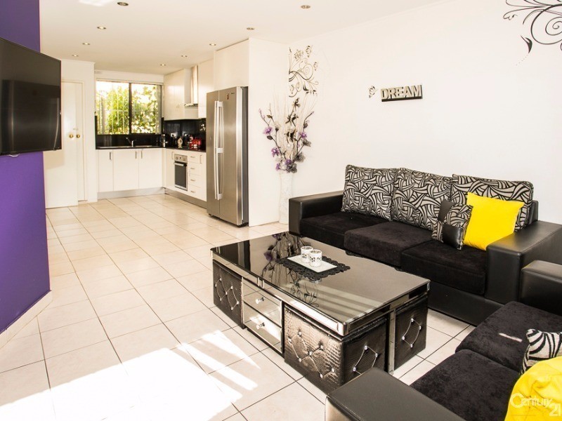 4/30-32 Wrentmore Street, Fairfield NSW 2165