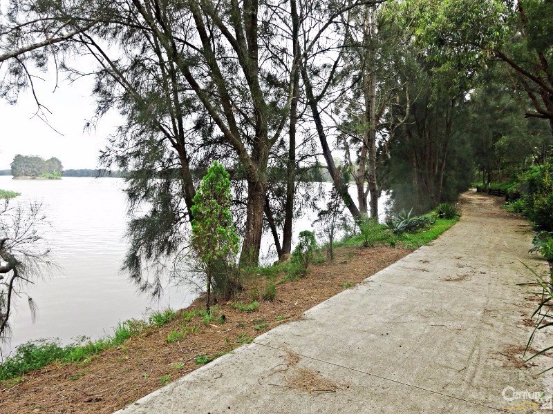 Lansvale NSW 2166