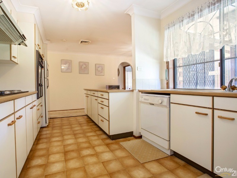 2 Longfellow Street, Wetherill Park NSW 2164