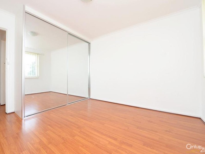 299 Smithfield Road, Fairfield West NSW 2165