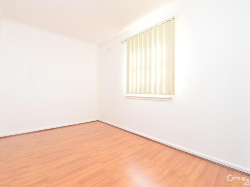 299 Smithfield Road, Fairfield West NSW 2165