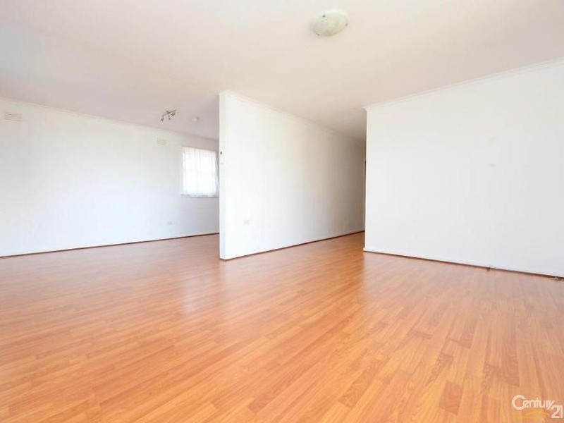 299 Smithfield Road, Fairfield West NSW 2165