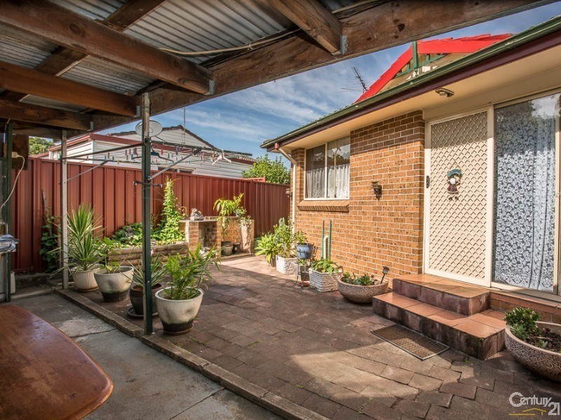 2 Homann Avenue, Leumeah NSW 2560
