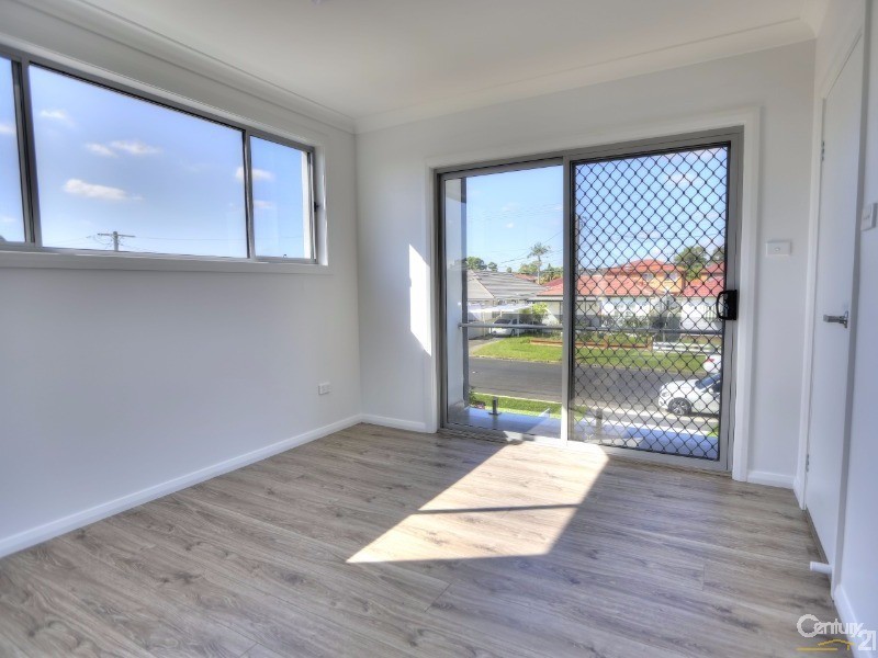 21 Coolibar Street, Canley Heights NSW 2166