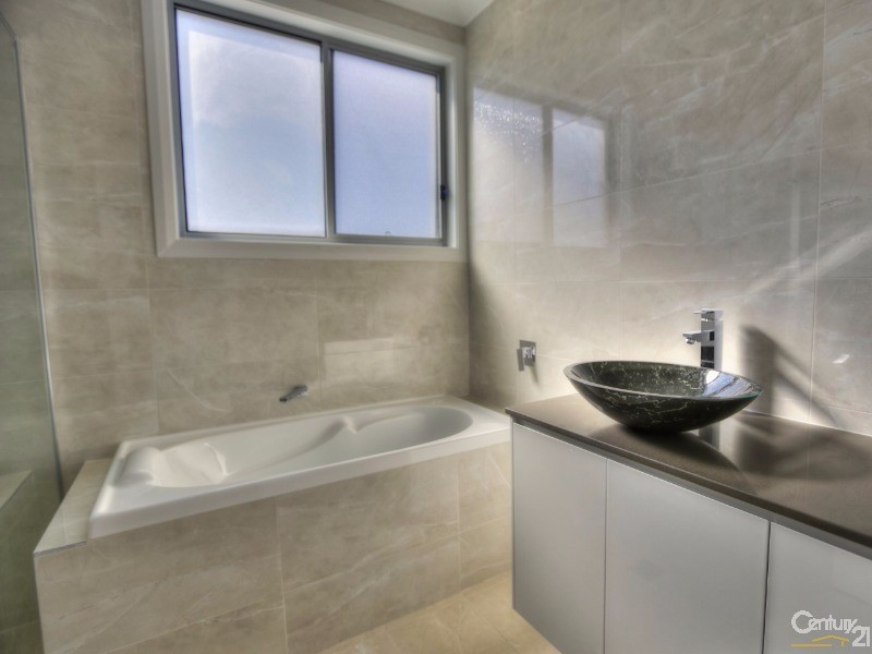 21 Coolibar Street, Canley Heights NSW 2166