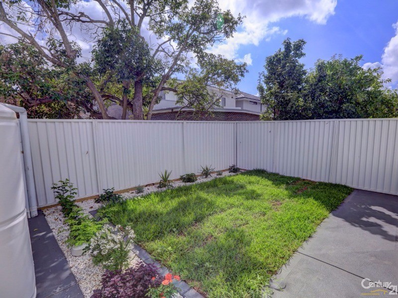 21 Coolibar Street, Canley Heights NSW 2166