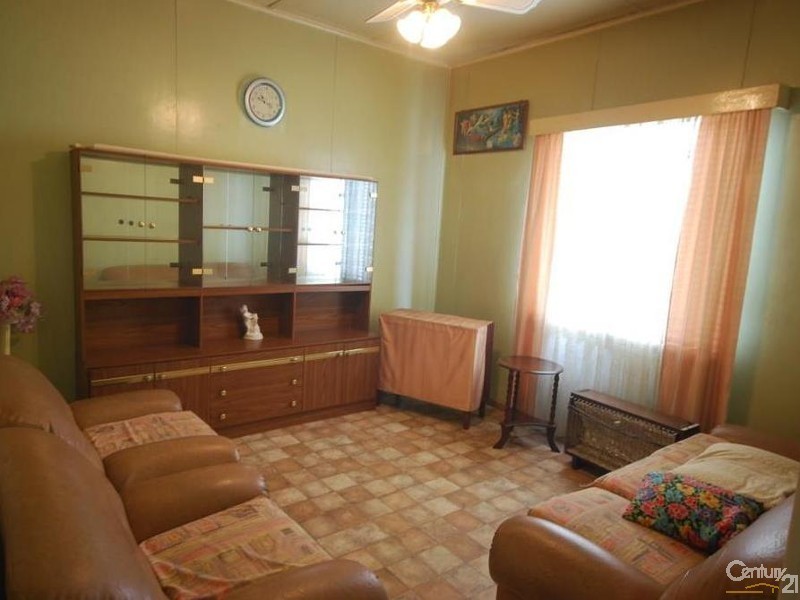 818 The Horsley Drive, Smithfield NSW 2164