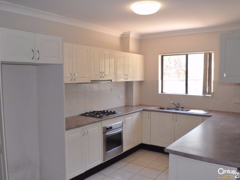 3/27 Bigge Street, Liverpool NSW 2170