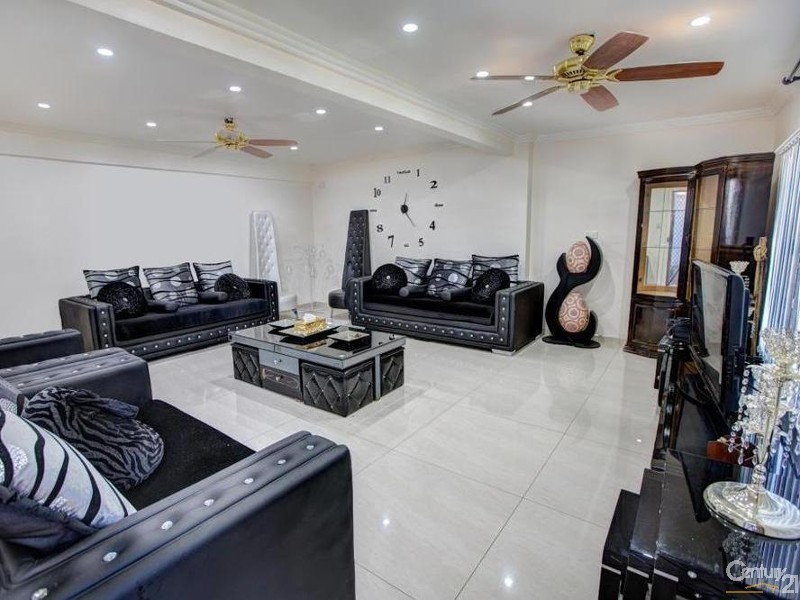 46 Kihilla Street, Fairfield Heights NSW 2165