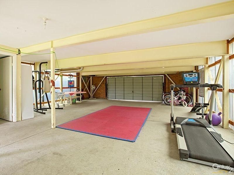 46 Waterside Crescent, Carramar NSW 2163