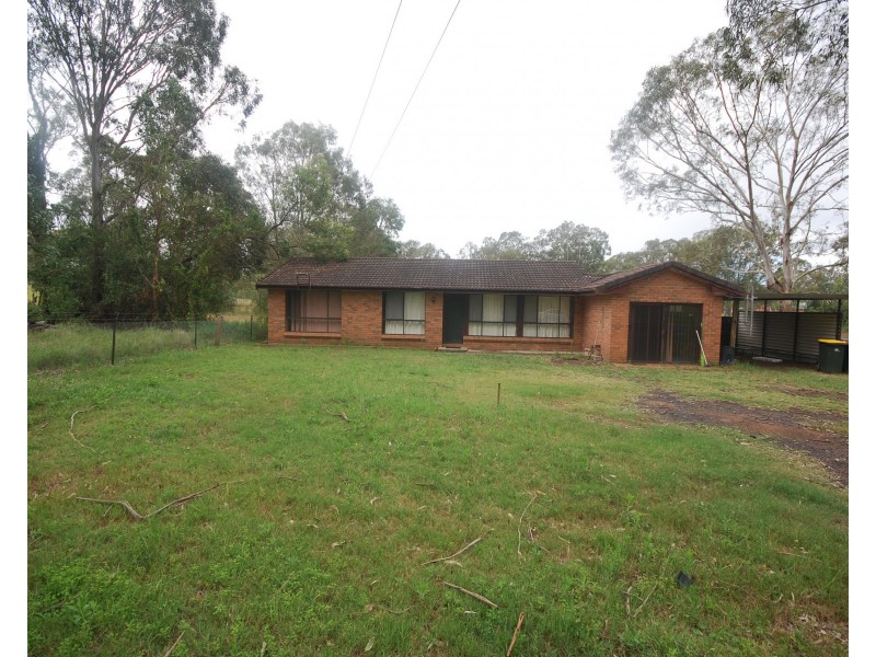 15a Findley Rd, Bringelly NSW 2556