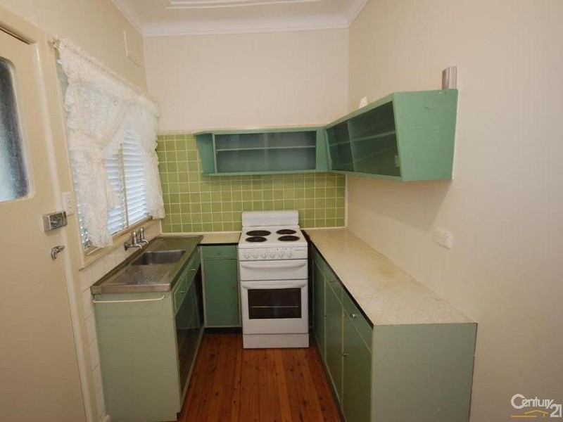 36 Foxlow Street, Canley Heights NSW 2166