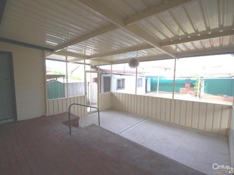 36 Foxlow Street, Canley Heights NSW 2166