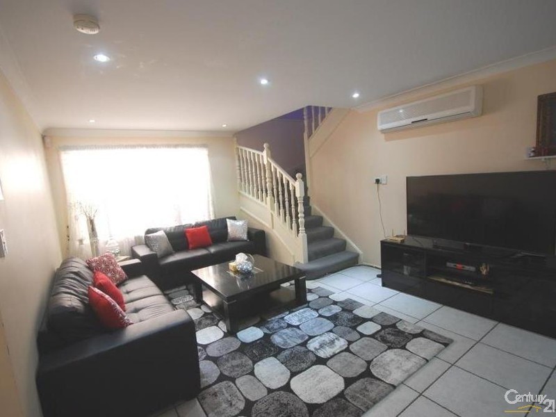 20A  Throsby Street, Fairfield Heights NSW 2165