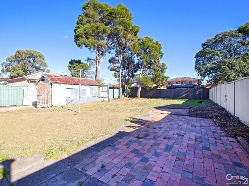 35 Ascot Street, Canley Heights NSW 2166