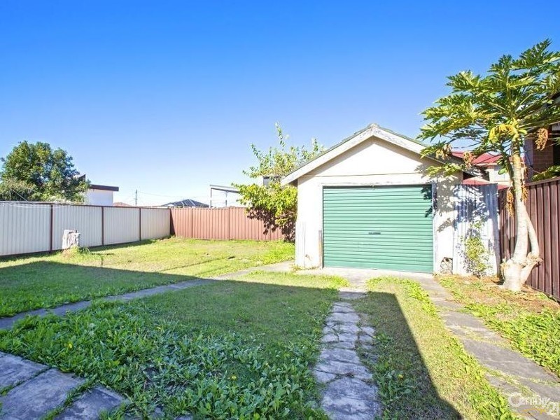 180 Canley Vale Road, Canley Heights NSW 2166
