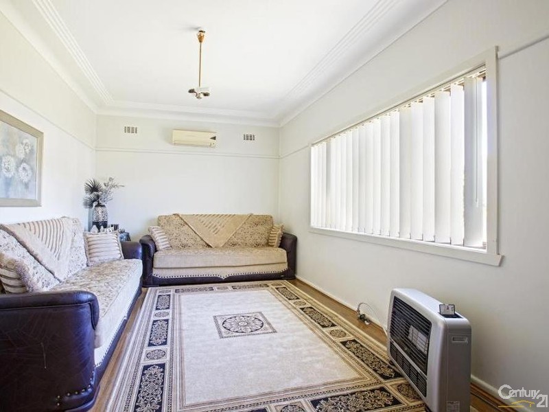 18 Virginia Street, Guildford West NSW 2161