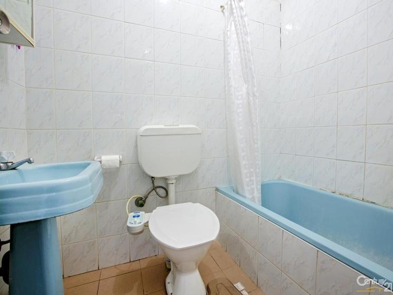 18 Virginia Street, Guildford West NSW 2161