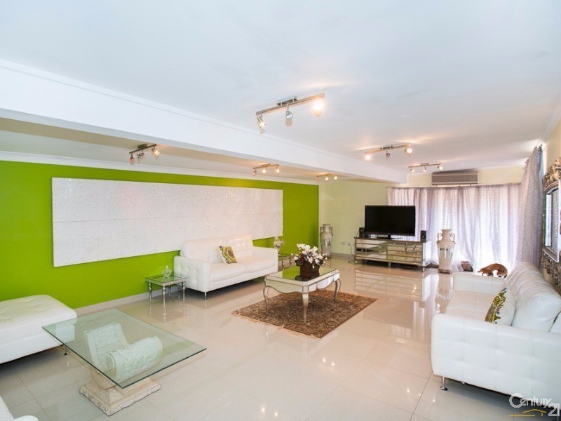 66 Market Street, Smithfield NSW 2164