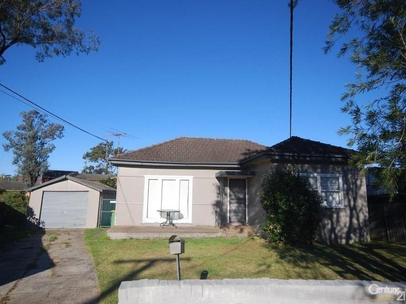 5 Clive Street, Fairfield NSW 2165