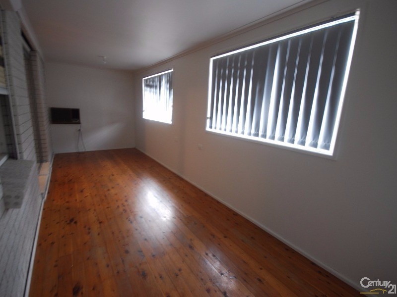 9 Busby Road, Busby NSW 2168