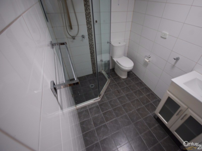 Fairfield West NSW 2165