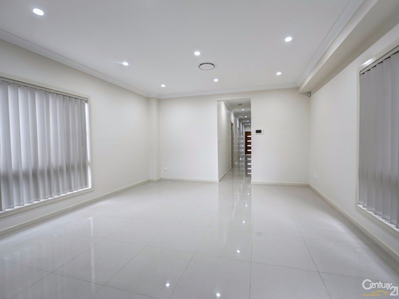 62 Ligar Street, Fairfield Heights NSW 2165