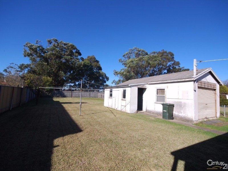 34 Normanby Street, Fairfield East NSW 2165