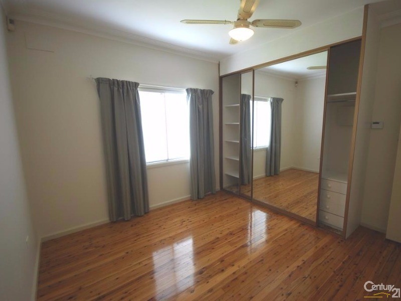 Canley Heights NSW 2166