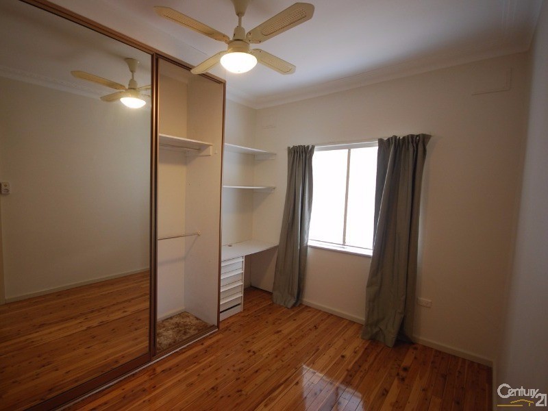 Canley Heights NSW 2166