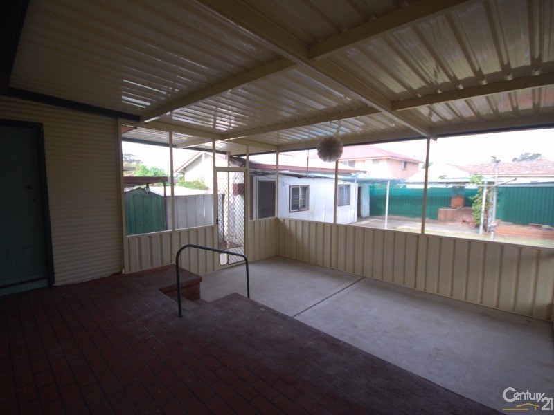 Canley Heights NSW 2166