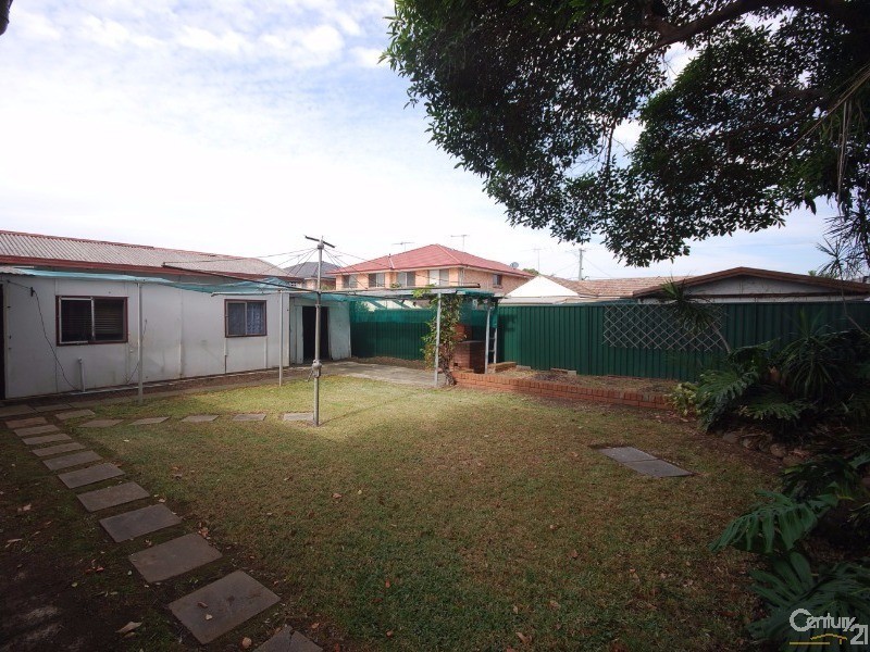 Canley Heights NSW 2166