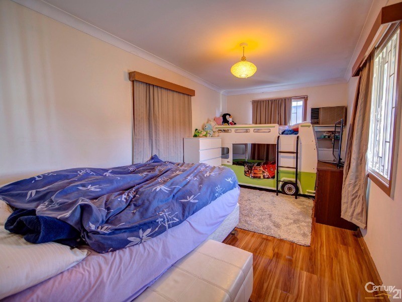 92 Denison Street, Carramar NSW 2163