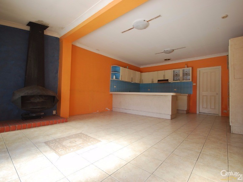 Fairfield East NSW 2165