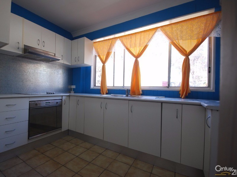 Fairfield East NSW 2165